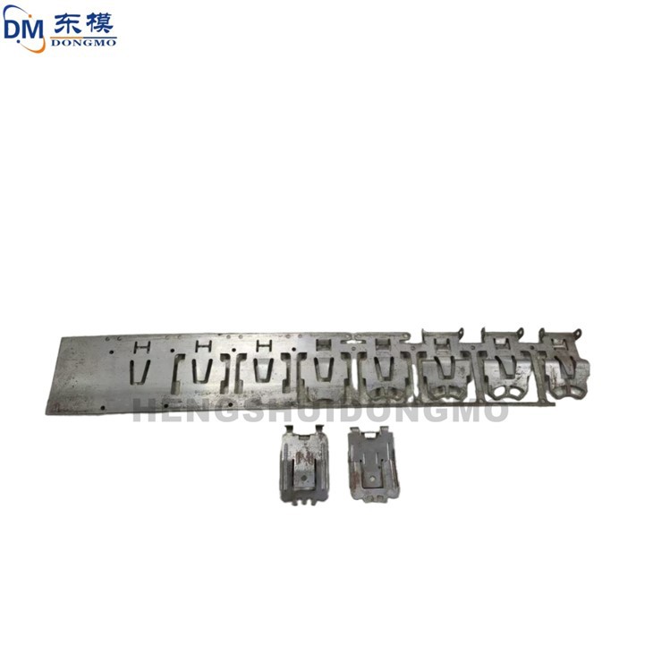 Pièces d'emboutissage de métaux de précision et pièces de dessin