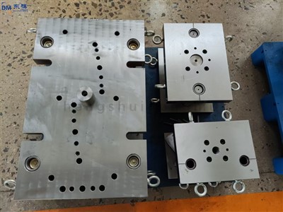 Fabrication de matrices d'emboutissage profond de plaques d'aluminium, quincaillerie et traitement de pièces de formage d'emboutissage en acier inoxydable